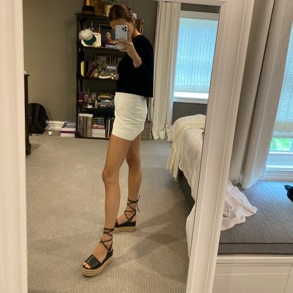 Seniorah Black Leather Wrap-Up Espadrilles - Picture 3 of 16